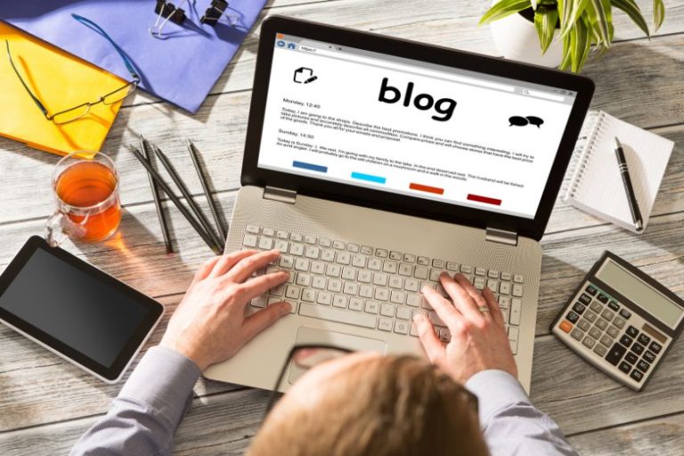 Examples of successful e-commerce blogs